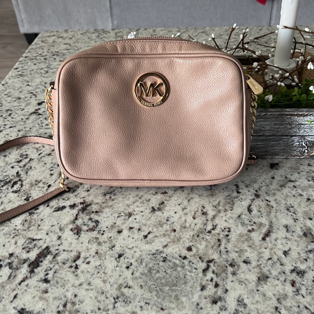 COPY - Michael Kors Crossbody
